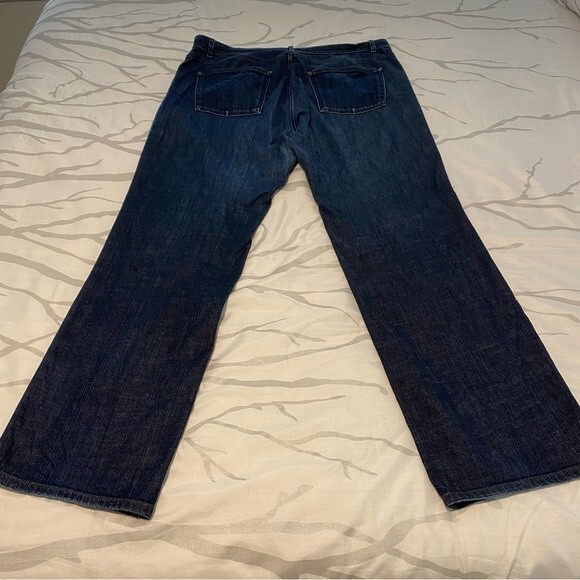 Eileen Fisher Dark Wash Straight Leg 5 Pocket Zip Closure Size M (Size 14/16) - Picture 2 of 5